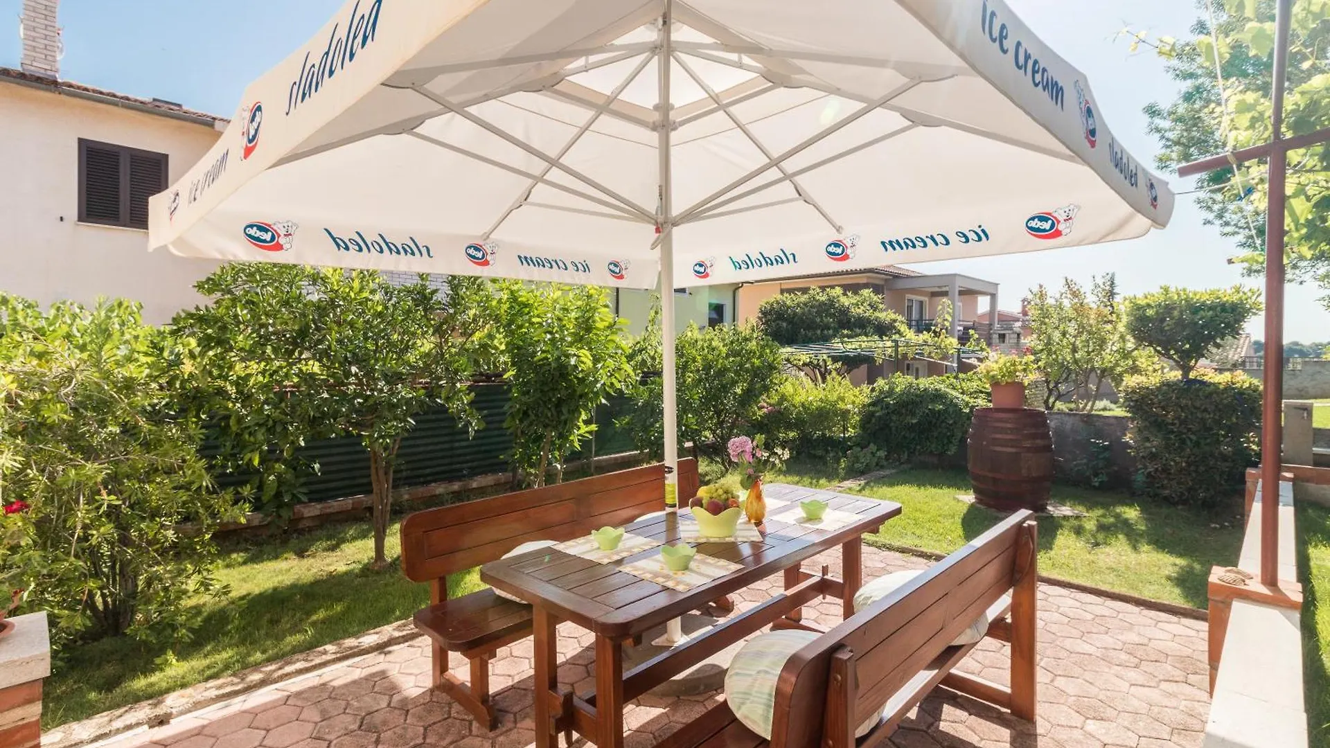 Garden Escape Zupanic Apartment Pula 0*,  Croatia